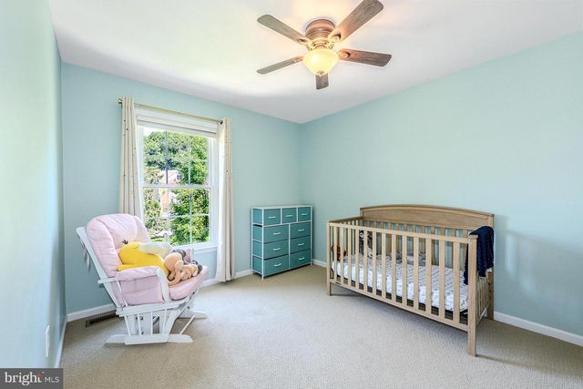 3907 CLARES CT, Fairfax, VA 22033