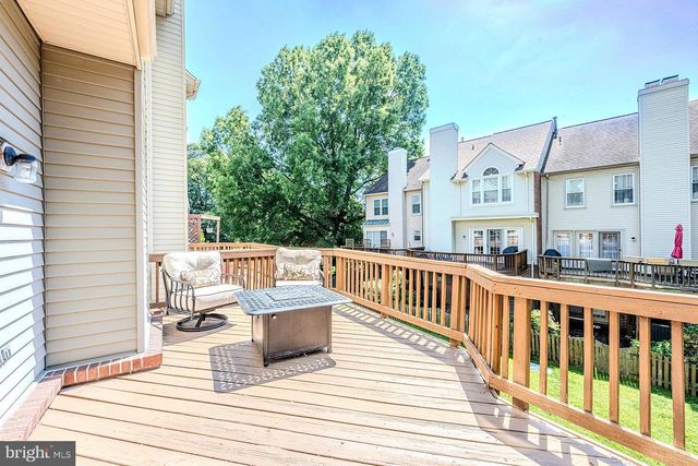 3907 CLARES CT, Fairfax, VA 22033