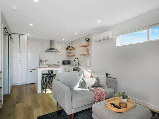 4751 Altadena Ave, San Diego, CA 92115