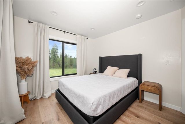 16771 S Sherman Rd, Cheney, WA 99004
