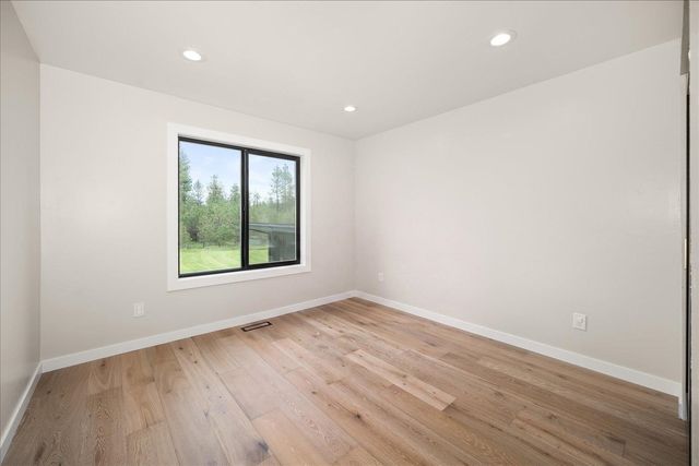 16771 S Sherman Rd, Cheney, WA 99004