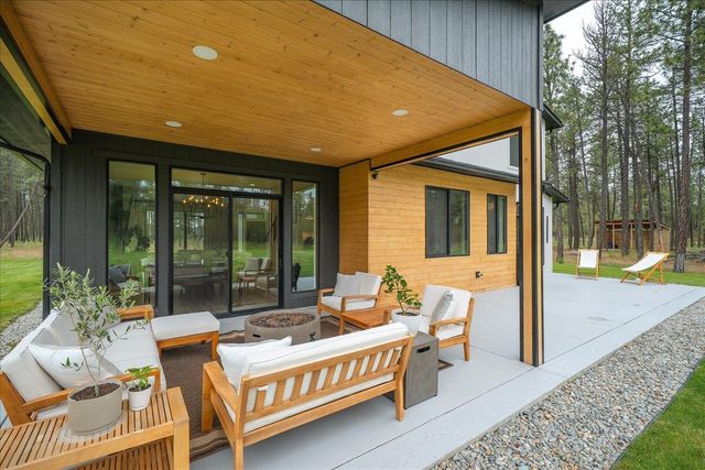 16771 S Sherman Rd, Cheney, WA 99004