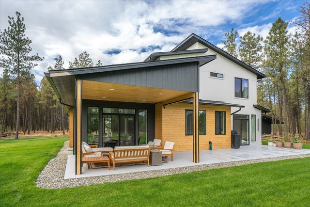 16771 S Sherman Rd, Cheney, WA 99004