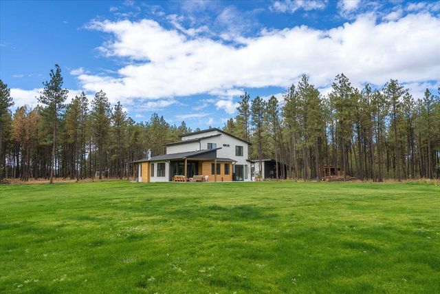 16771 S Sherman Rd, Cheney, WA 99004