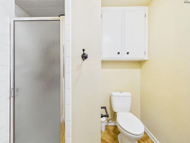 10 FAWNWOOD COURT, Wichita Falls, TX 76310