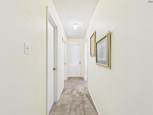 10 FAWNWOOD COURT, Wichita Falls, TX 76310