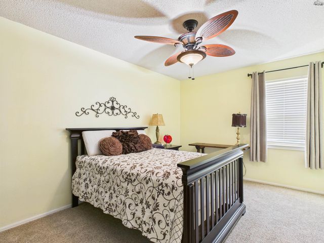 10 FAWNWOOD COURT, Wichita Falls, TX 76310