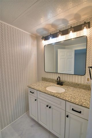 5006 LODGEWOOD DRIVE, Lakeland, FL 33810