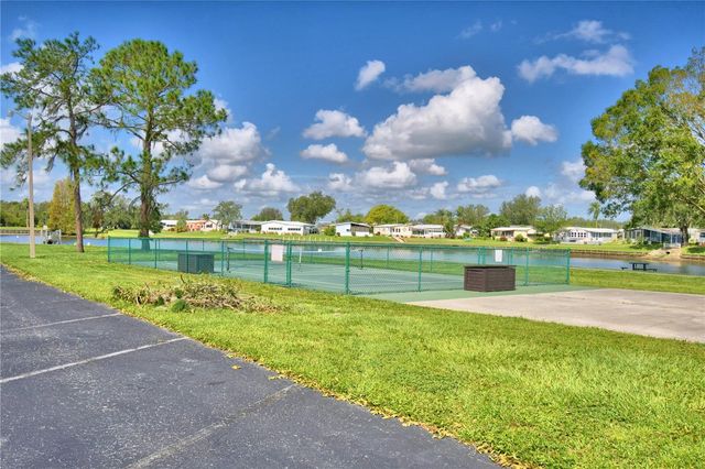 5006 LODGEWOOD DRIVE, Lakeland, FL 33810