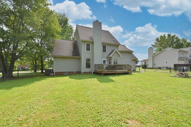 104 Spicer Ct, White House, TN 37188