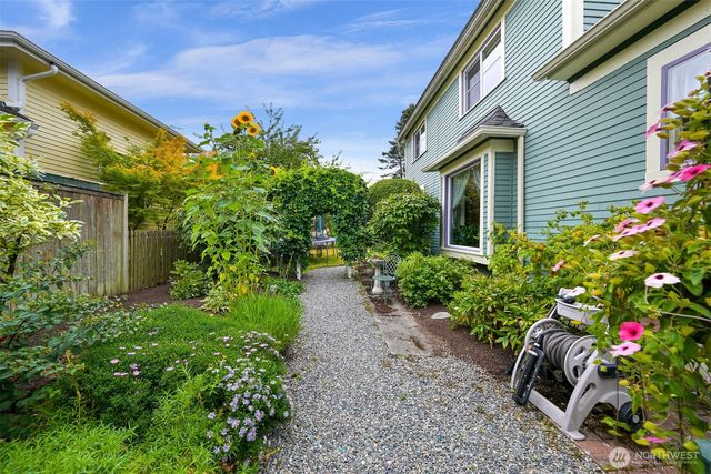 2318 Keesling Street, Bellingham, WA 98225
