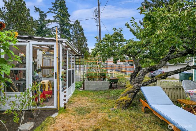 2318 Keesling Street, Bellingham, WA 98225