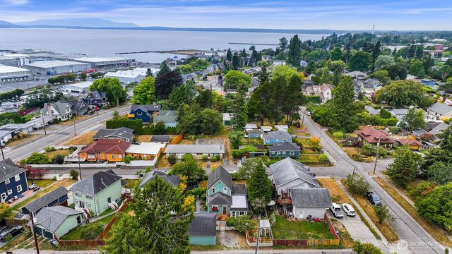 2318 Keesling Street, Bellingham, WA 98225