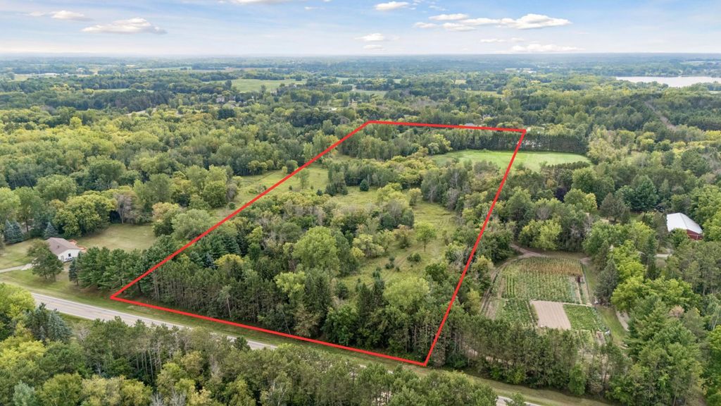 8439 140th Street, Hugo, MN 55038 — exterior