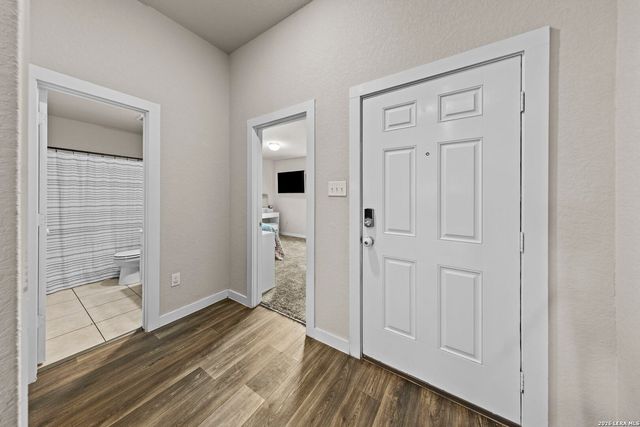 5403 PEARL VLY, San Antonio, TX 78242