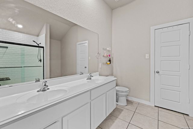 5403 PEARL VLY, San Antonio, TX 78242