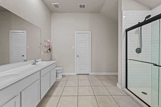 5403 PEARL VLY, San Antonio, TX 78242