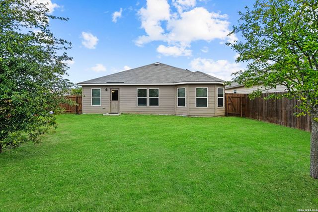 5403 PEARL VLY, San Antonio, TX 78242
