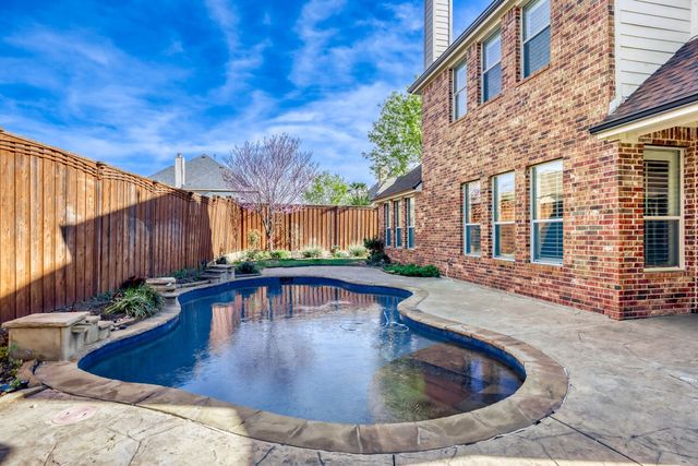 6911 Bradford Estates Drive, Sachse, TX 75048