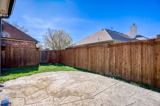 6911 Bradford Estates Drive, Sachse, TX 75048