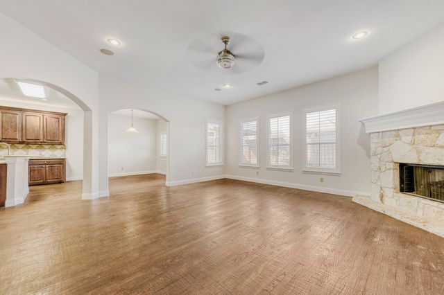 6911 Bradford Estates Drive, Sachse, TX 75048