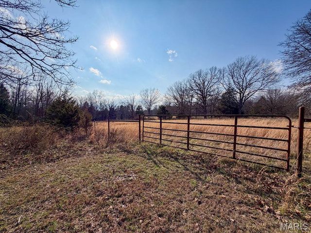 353 County Road 2400, Salem, MO 65560