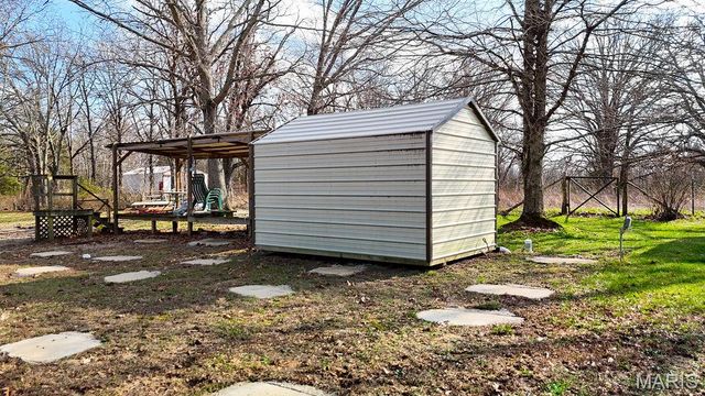 353 County Road 2400, Salem, MO 65560