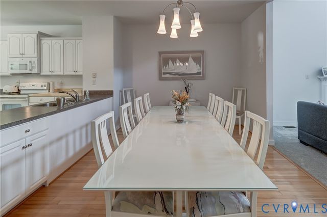 7902 Johnson Rd, North Dinwiddie, VA 23805