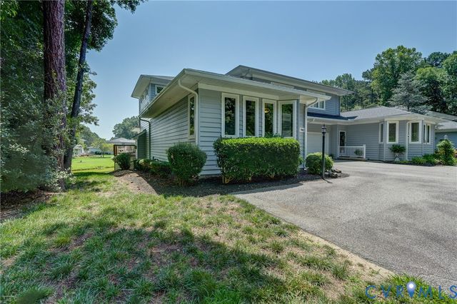7902 Johnson Rd, North Dinwiddie, VA 23805