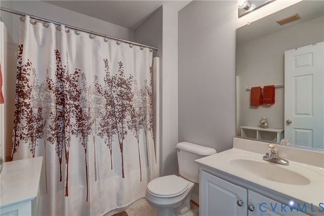 7902 Johnson Rd, North Dinwiddie, VA 23805