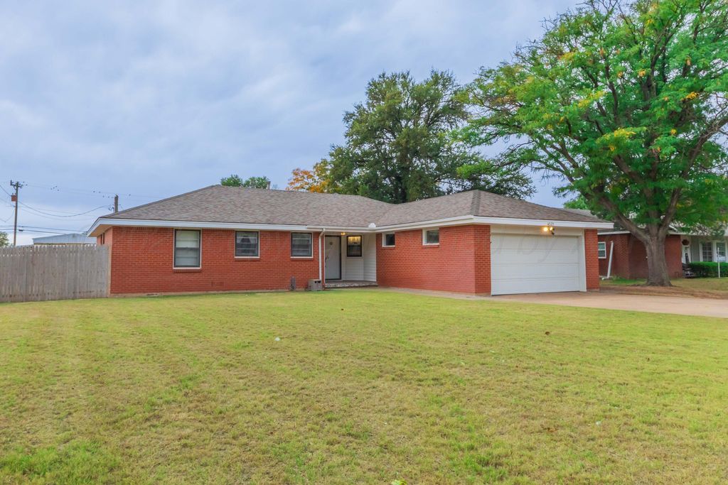 4221 ARDEN Road, Amarillo, TX 79110