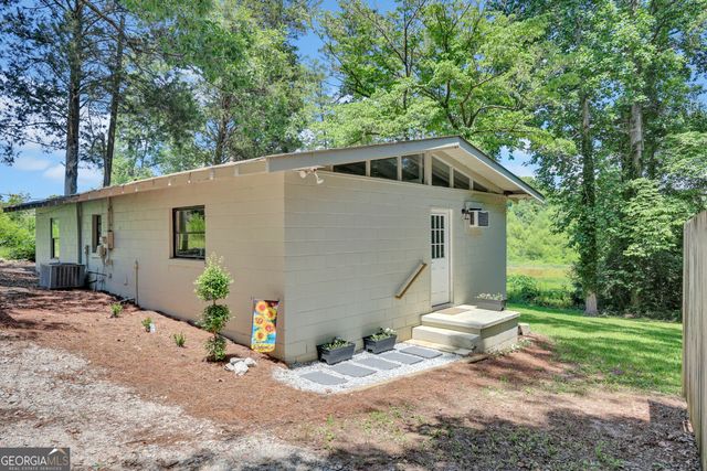 128 Flat Rock Road, Eatonton, GA 31024