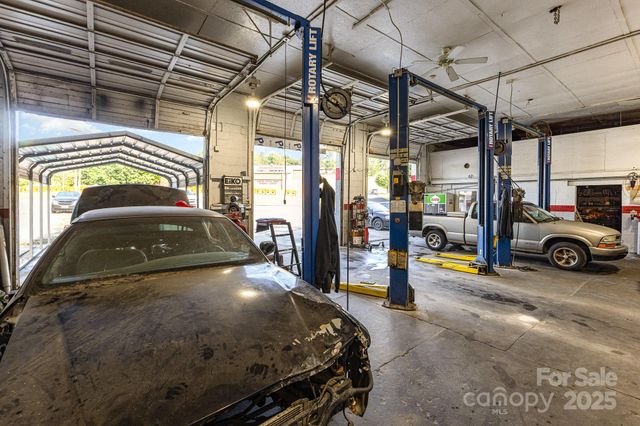 347 Wilshire Avenue SW, Concord, NC 28025