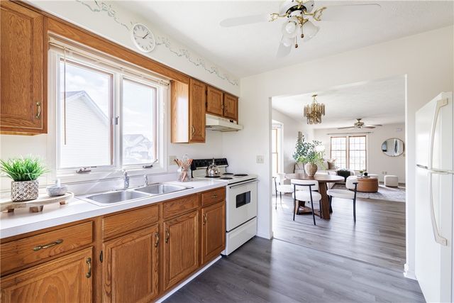 120 Delaina Rose Circle, Clarkson, NY 14420