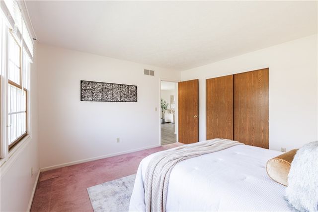 120 Delaina Rose Circle, Clarkson, NY 14420