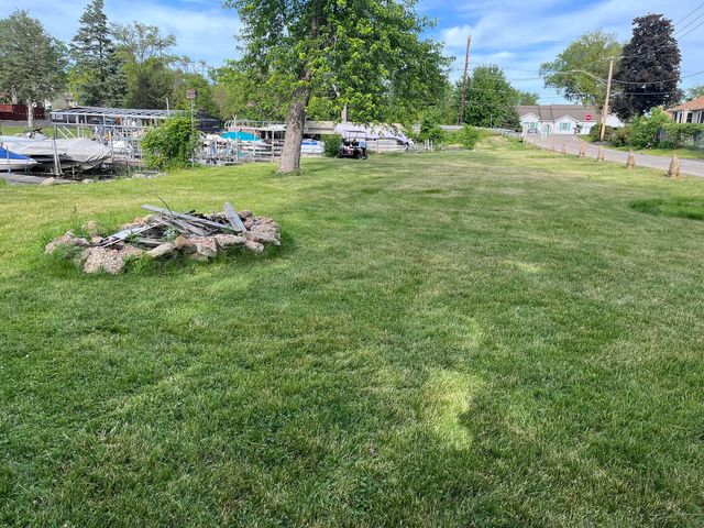 26094 W Ingleside Avenue, Ingleside, IL 60041