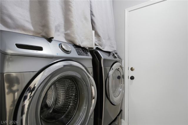 8648 Deering Bay Drive, Las Vegas, NV 89131