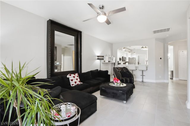 8648 Deering Bay Drive, Las Vegas, NV 89131