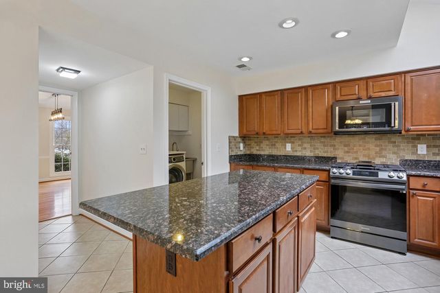 12206 MCDONALD CHAPEL DR, Gaithersburg, MD 20878