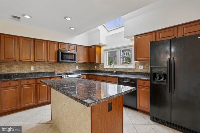 12206 MCDONALD CHAPEL DR, Gaithersburg, MD 20878