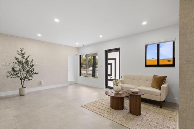 1042 NW 13th Street, Fort Lauderdale, FL 33311