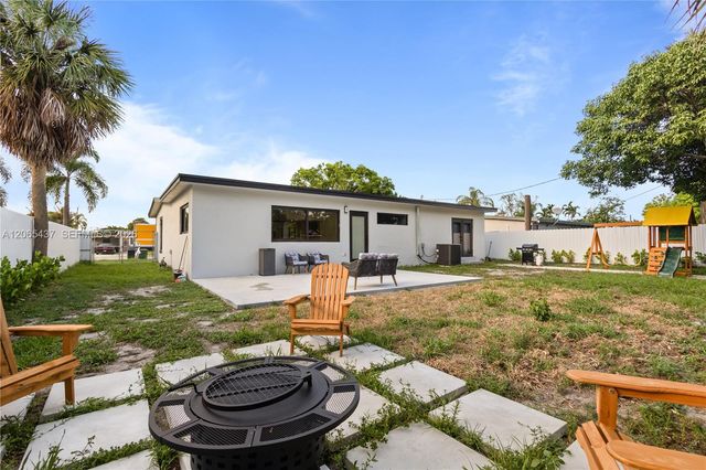 1042 NW 13th Street, Fort Lauderdale, FL 33311