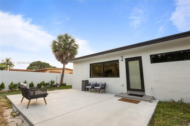 1042 NW 13th Street, Fort Lauderdale, FL 33311