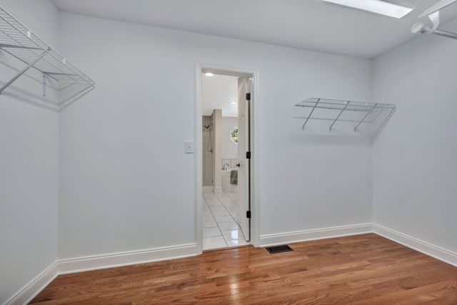 2044 Old Blacktop Road, Mc Ewen, TN 37101