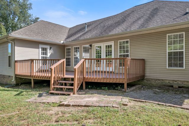 2044 Old Blacktop Road, Mc Ewen, TN 37101