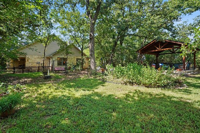 126 Willow Creek Circle, Mansfield, TX 76063