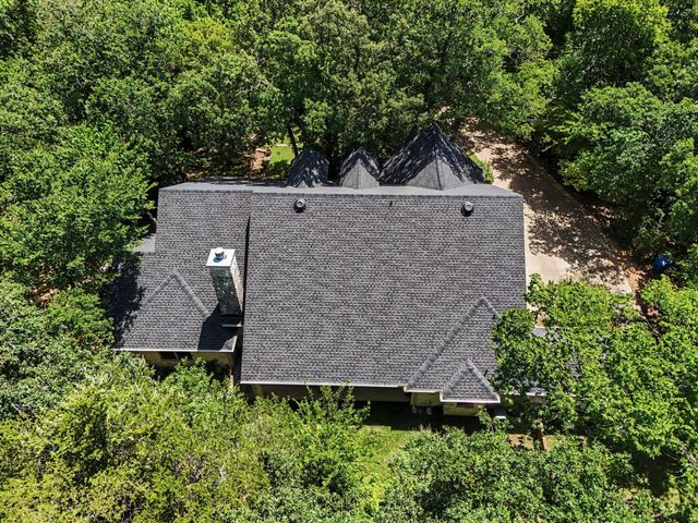 126 Willow Creek Circle, Mansfield, TX 76063