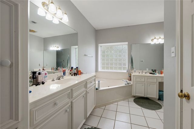1524 Concord Circle, College Station, TX 77845
