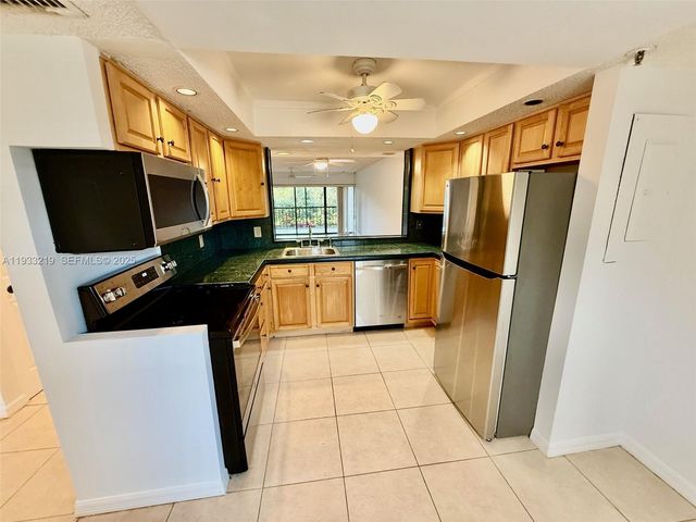 6662 Boca Del Mar Dr 212, Boca Raton, FL 33433