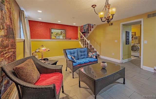 11 Alanview Drive, Lockport City, NY 14094